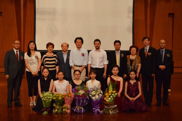 【活动报道】优德88亚洲音乐奖学金?四川音乐学院暨优德88海外艺术家爱德华?昆斯蓉城行 